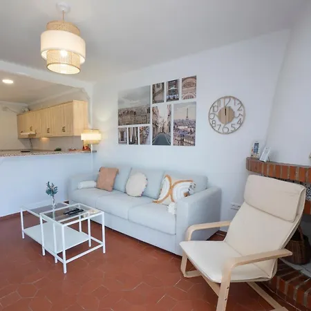 Hacienda 26 Menyber Nerja