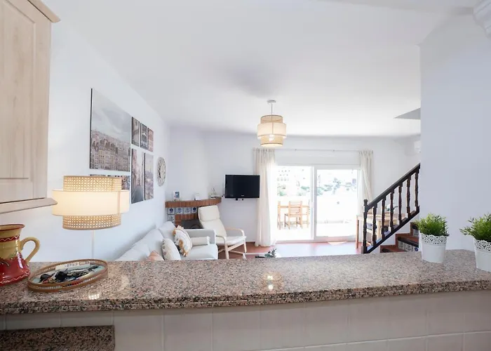 Hacienda 26 Menyber Nerja