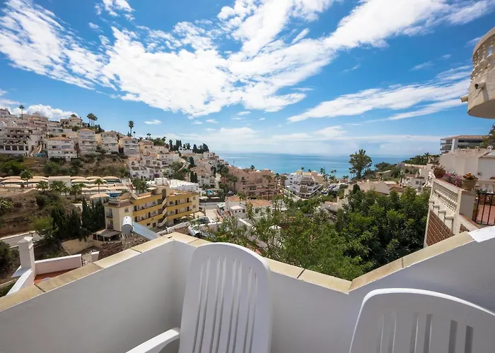 Hacienda 26 Menyber * Nerja