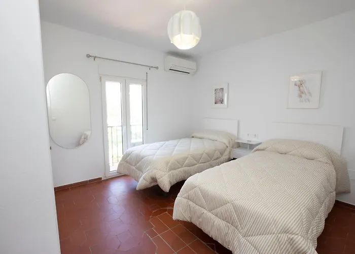 Hacienda 26 Menyber Дом отдыха