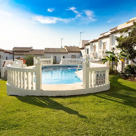 Hacienda 26 Menyber 度假居